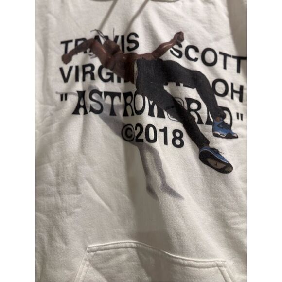 Travis Scott Astroworld Hoodie size Medium - Picture 2 of 2